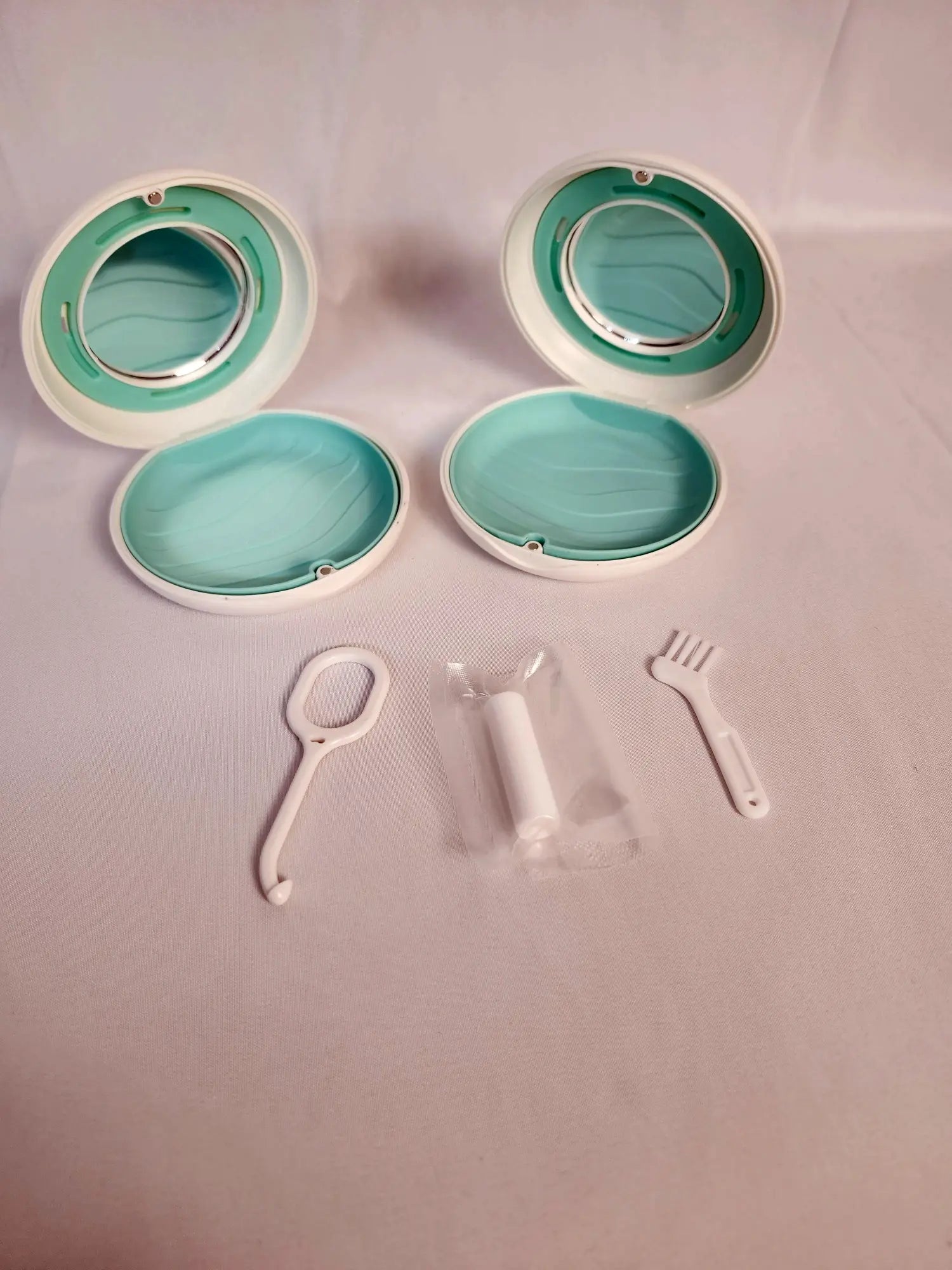 2pcs Retainer Case with Mirror