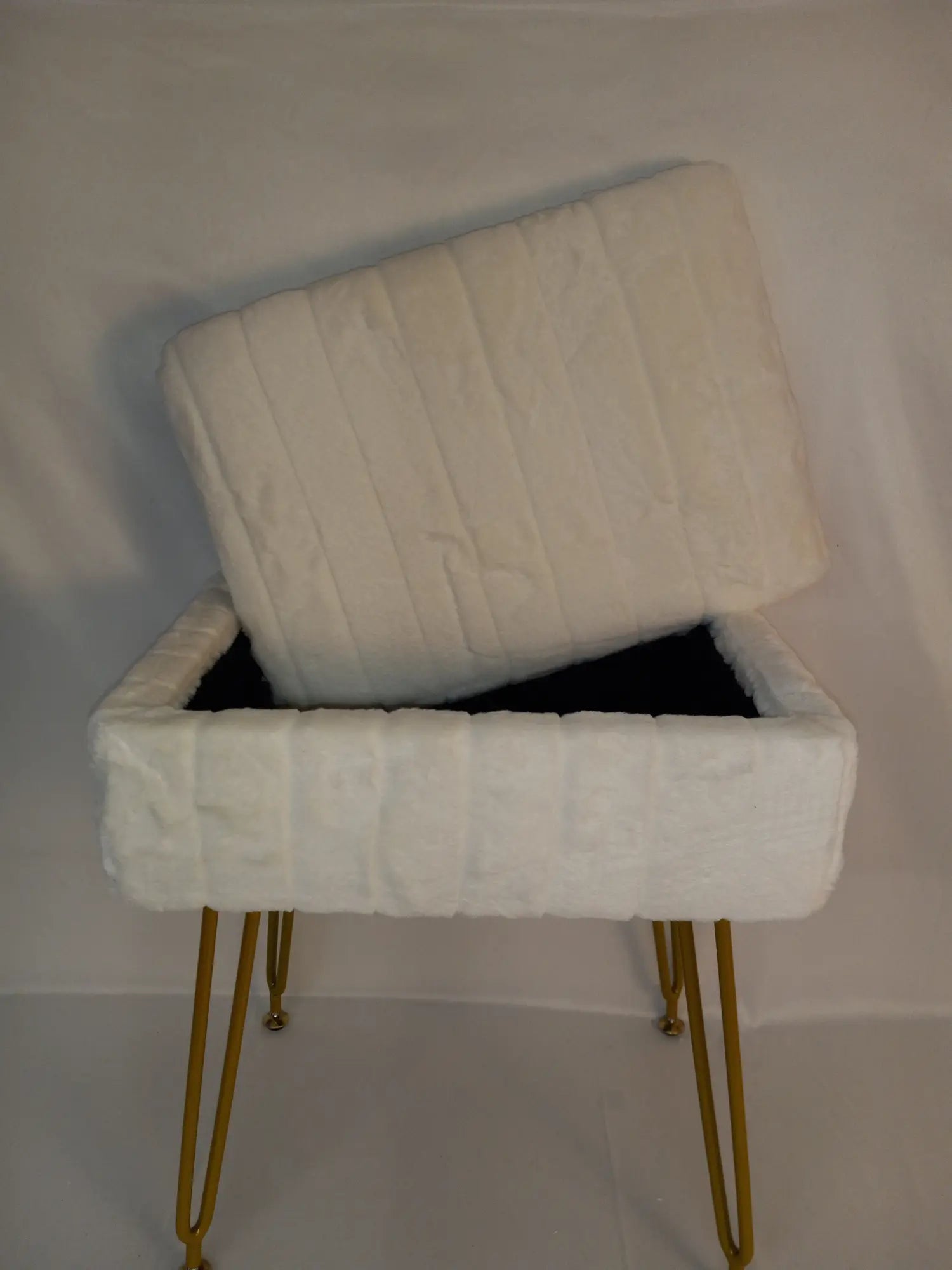 Faux Fur Footstool Ottoman with Storage Space