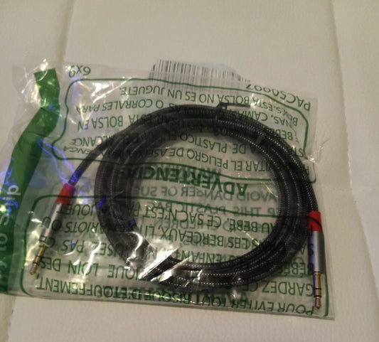 3.5mm Aux Cord, 6ft, Male-to-Male