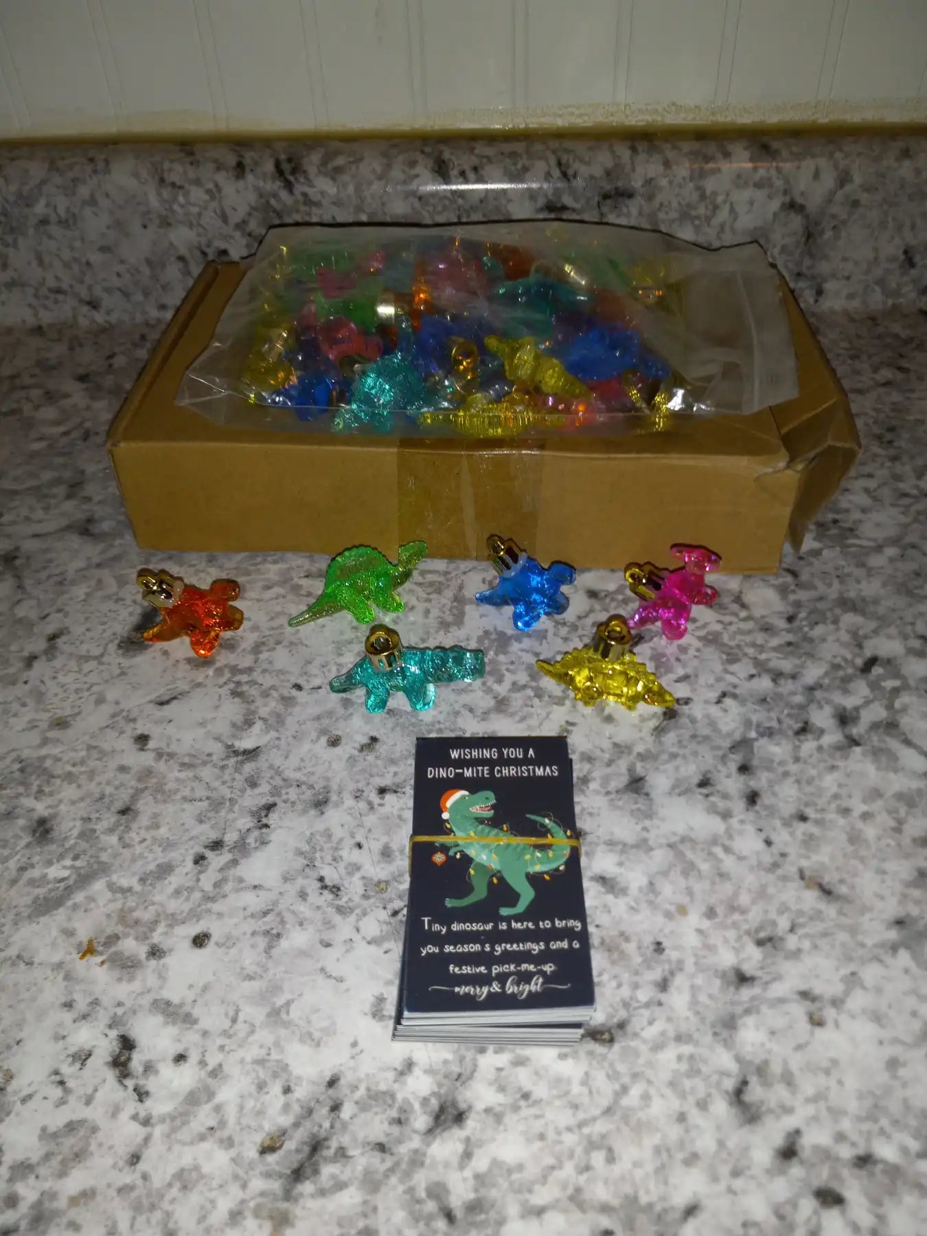 Christmas Dinosaur Ornaments with cards, 52 pcs