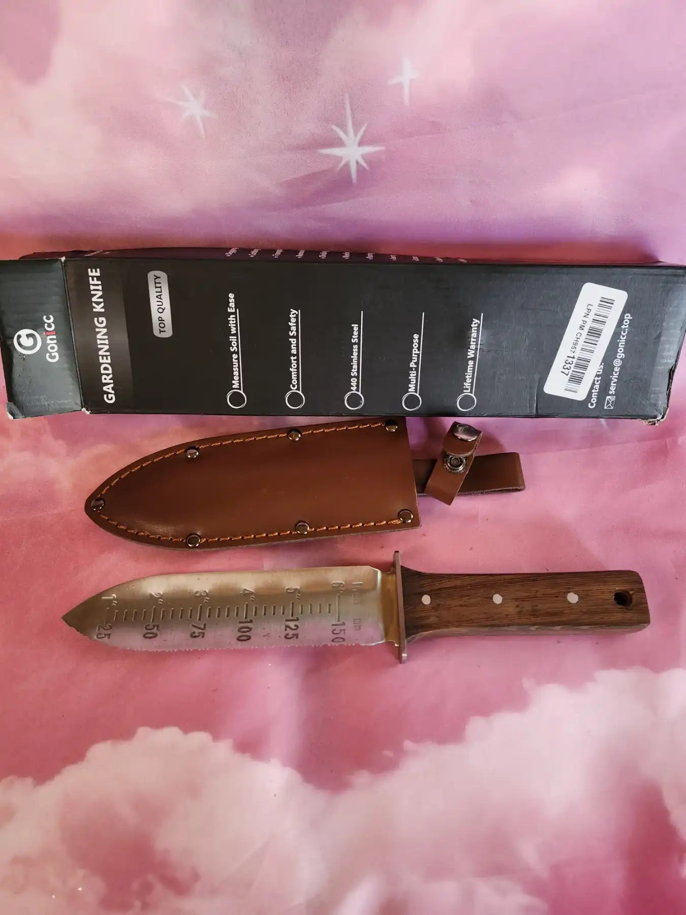 Professional Garden Knife - The blade made from high polished 440 stainless steel is rust-proof, break-resistant and durable. 7.1inches